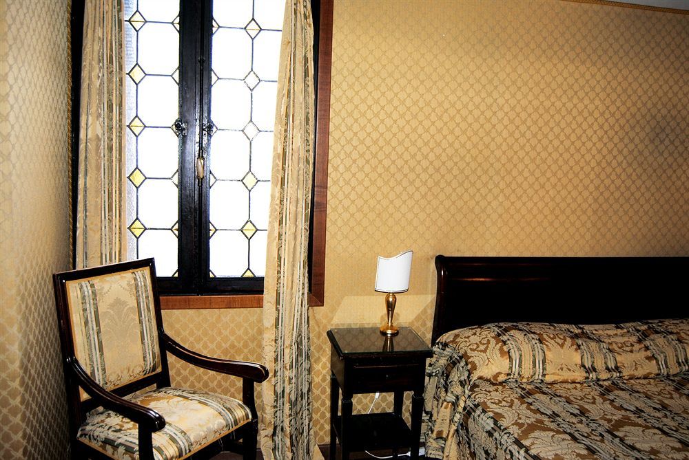 Gkk Exclusive Private Suite Venezia Exterior photo